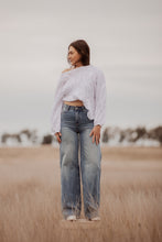 Load image into Gallery viewer, Jessie Jeans