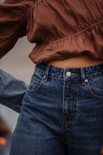 Load image into Gallery viewer, Oakie Baggy Jeans
